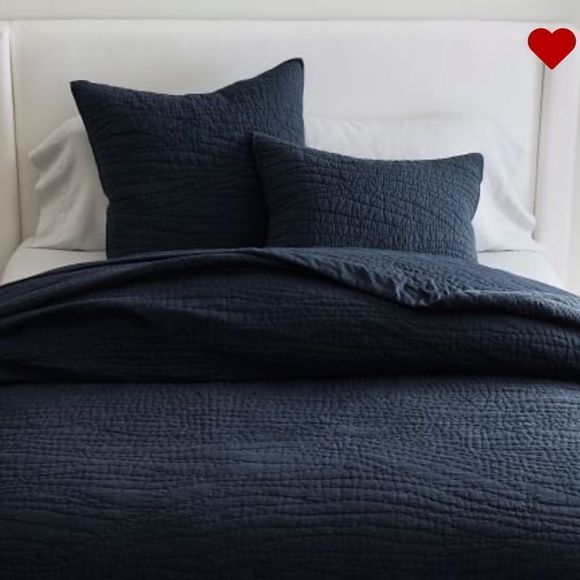 PB Pair of Belgian Flax Linen Handcrafted Quilted Shams, Midnight 26” Euro - Picture 2 of 4